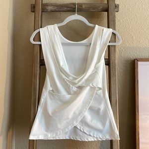 Crisscross back athletic tank-top